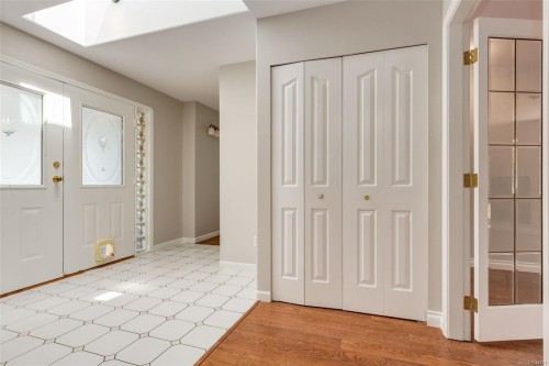 1252 Bunker Pl, French Creek, BC 