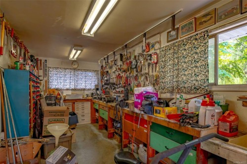1252 Bunker Pl, French Creek, BC 