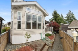 2116 Nimpkish Lake Way Nanaimo, BC V9R 0M3