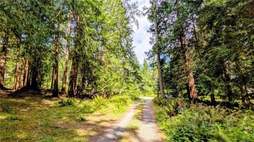 1685 Hess Rd, Gabriola Island, BC 