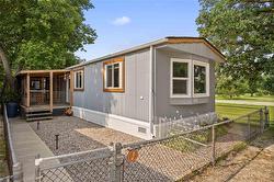 532 6th AVE Stonewall, MB R0C 2Z0