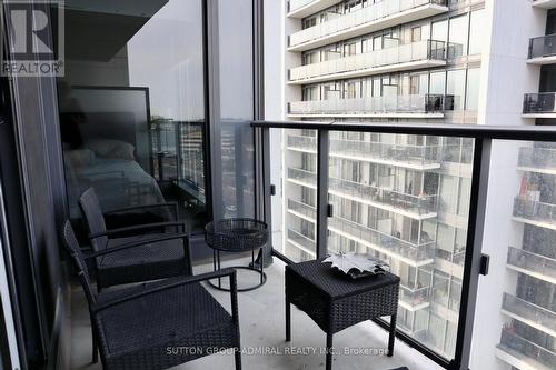 1008 - 9618 Yonge Street, Richmond Hill, ON - Outdoor With Balcony With Exterior