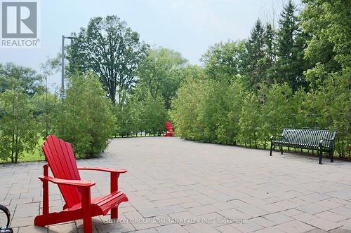 1008 - 9618 Yonge Street, Richmond Hill, ON - Outdoor