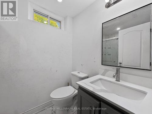 19 Cardwell Street, Orangeville, ON - Indoor Photo Showing Bathroom