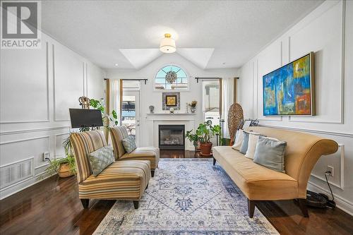 693 Savoline Boulevard, Milton, ON - Indoor Photo Showing Living Room With Fireplace