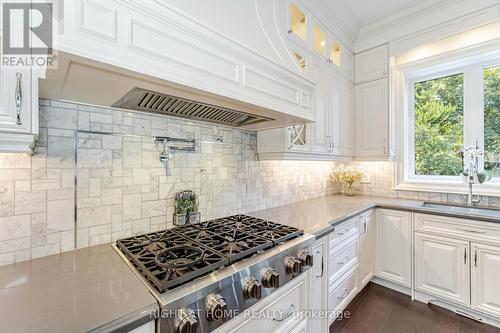 35 Burnelm Drive, Toronto, ON - Indoor Photo Showing Kitchen With Upgraded Kitchen