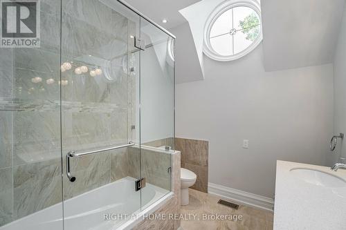 35 Burnelm Drive, Toronto, ON - Indoor Photo Showing Bathroom
