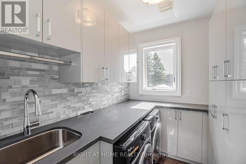 35 Burnelm Drive, Toronto, ON - Indoor Photo Showing Kitchen