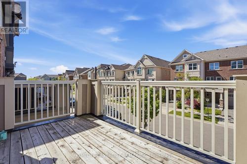 3085 Mistletoe Gardens, Oakville, ON - Outdoor With Deck Patio Veranda
