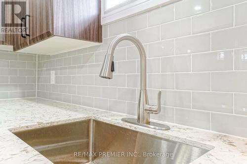 8 Marlborough Road, Guelph, ON - Indoor Photo Showing Kitchen With Double Sink With Upgraded Kitchen