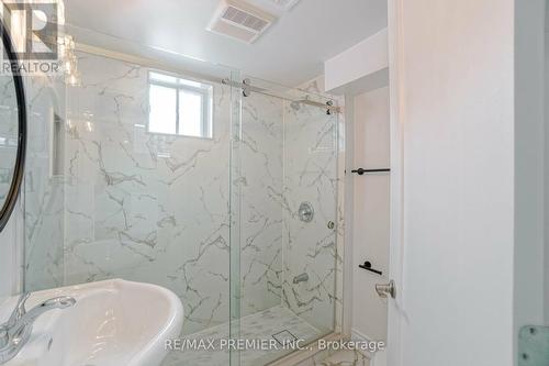 8 Marlborough Road, Guelph, ON - Indoor Photo Showing Bathroom