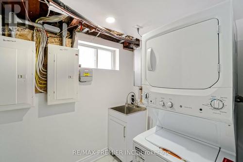 8 Marlborough Road, Guelph, ON - Indoor Photo Showing Laundry Room