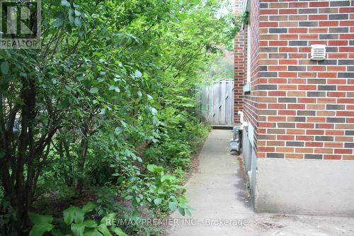 8 Marlborough Road, Guelph, ON - Outdoor