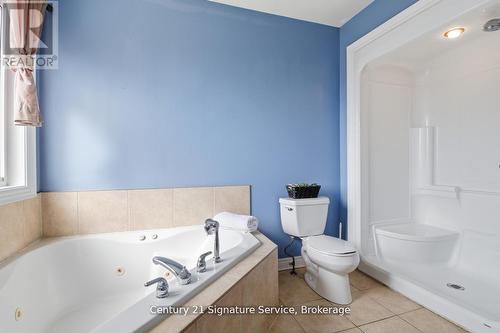 654 Brian Street, Fort Erie, ON - Indoor Photo Showing Bathroom
