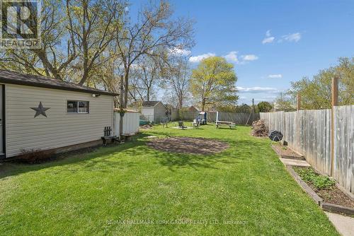 27 St Paul Street, Kawartha Lakes, ON - Outdoor