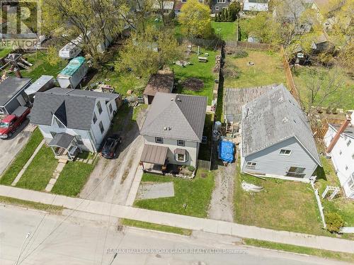 27 St Paul Street, Kawartha Lakes, ON - Outdoor