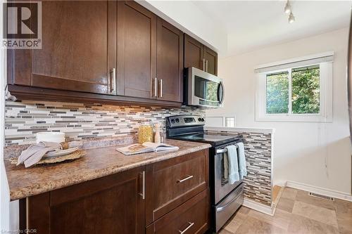 56 Renwick Avenue, Cambridge, ON - Indoor Photo Showing Kitchen