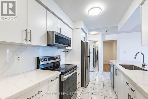 2110 - 3880 Duke Of York Boulevard, Mississauga, ON - Indoor Photo Showing Kitchen With Upgraded Kitchen