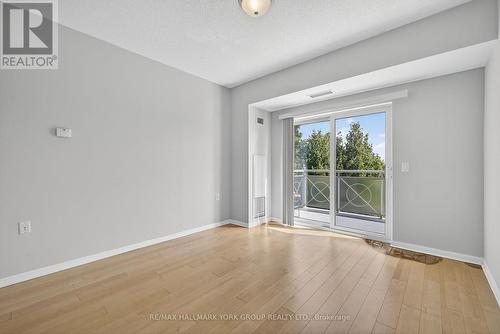 509 - 2500 Rutherford Road, Vaughan, ON - Indoor Photo Showing Other Room