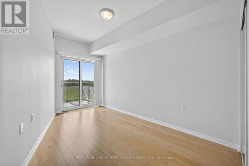 509 - 2500 Rutherford Road, Vaughan, ON - Indoor Photo Showing Other Room