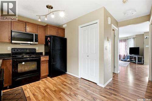 312 303 Slimmon Place, Saskatoon, SK - Indoor Photo Showing Kitchen