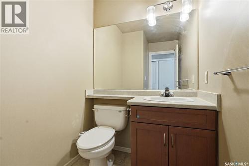 312 303 Slimmon Place, Saskatoon, SK - Indoor Photo Showing Bathroom