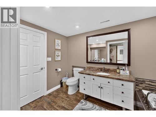 1128 118 Avenue, Dawson Creek, BC - Indoor Photo Showing Bathroom