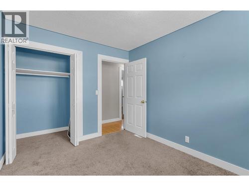 240 Petch Road, Kelowna, BC - Indoor