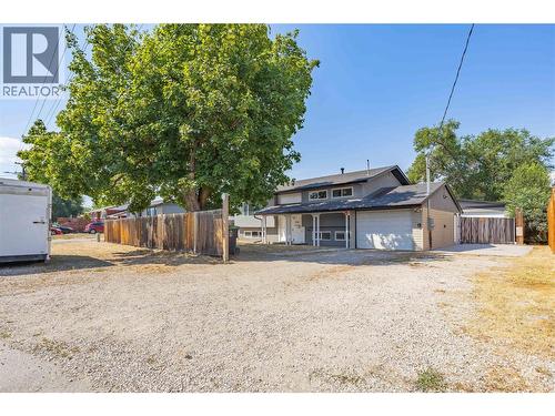 240 Petch Road, Kelowna, BC - Outdoor