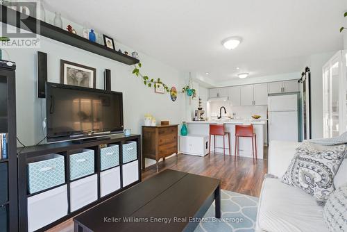 204 - 124 Aspen Springs Drive, Clarington (Bowmanville), ON - Indoor