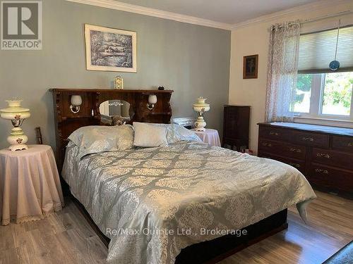 1874 Stockdale Road, Quinte West (Murray Ward), ON - Indoor Photo Showing Bedroom