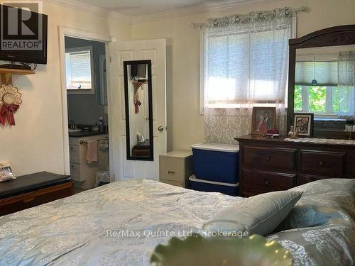 1874 Stockdale Road, Quinte West (Murray Ward), ON - Indoor Photo Showing Bedroom