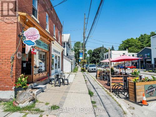 289 Main Street W, King, ON 