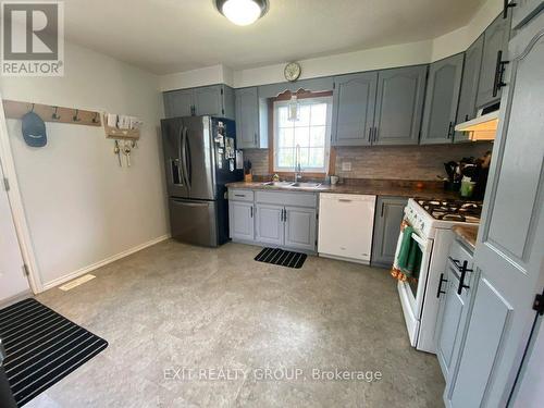 87 Bernard Long Road, Quinte West (Sidney Ward), ON - Indoor Photo Showing Kitchen With Double Sink