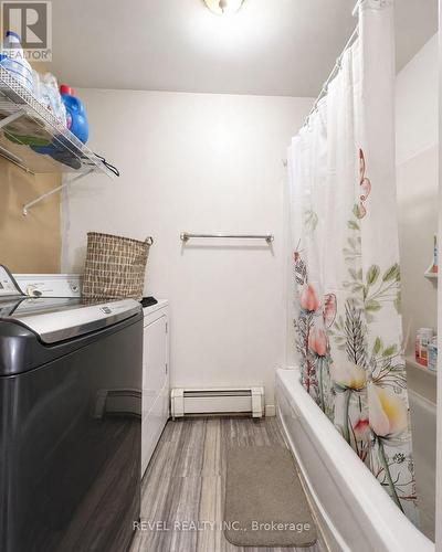 146 Pine Street N, Timmins (Tne - Hill District), ON - Indoor Photo Showing Laundry Room