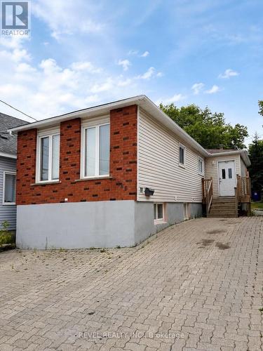 146 Pine Street N, Timmins (Tne - Hill District), ON - Outdoor