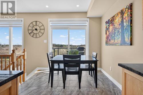 724 Parade Drive, Ottawa, ON - Indoor Photo Showing Dining Room