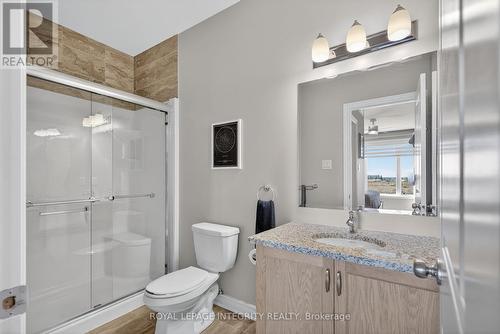 724 Parade Drive, Ottawa, ON - Indoor Photo Showing Bathroom