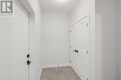 53 Mac Beattie Drive, Arnprior, ON - Indoor Photo Showing Other Room