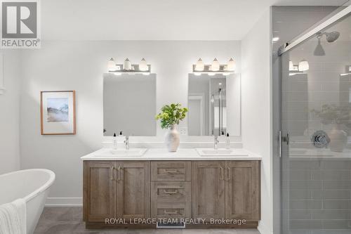 53 Mac Beattie Drive, Arnprior, ON - Indoor Photo Showing Bathroom
