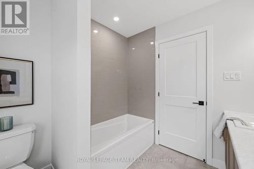 53 Mac Beattie Drive, Arnprior, ON - Indoor Photo Showing Bathroom