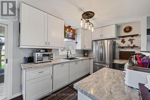 184726 Cornell Road, Norwich, ON - Indoor Photo Showing Kitchen
