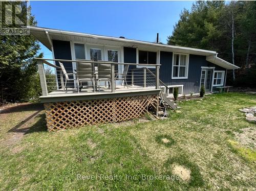541 Donald Street, Mattawa, ON - Outdoor With Deck Patio Veranda