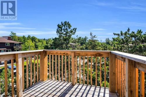 2 - 22 Meadow Lane, Barrie, ON - Outdoor