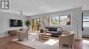 2 - 22 Meadow Lane, Barrie, ON  - Indoor Photo Showing Living Room 