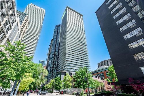1406 - 33 Charles Street E, Toronto, ON - Outdoor With Facade