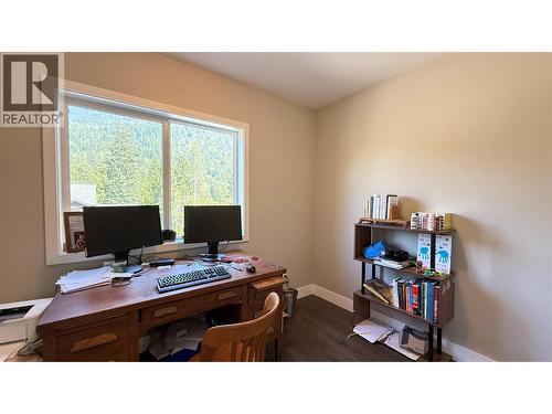 2410 Perrier Lane Unit# A, Nelson, BC - Indoor Photo Showing Office