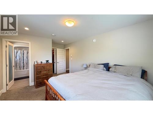 2410 Perrier Lane Unit# A, Nelson, BC - Indoor Photo Showing Bedroom