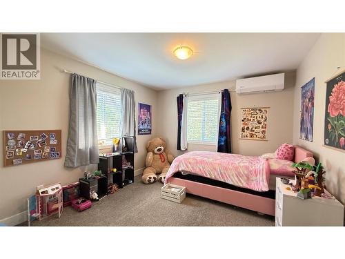 2410 Perrier Lane Unit# A, Nelson, BC - Indoor Photo Showing Bedroom