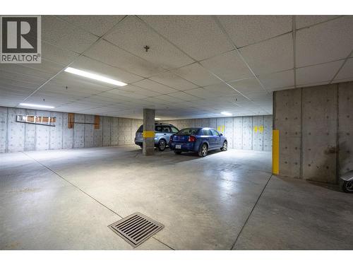 underground parking - 3805 30 Avenue Unit# 112, Vernon, BC - Indoor Photo Showing Garage